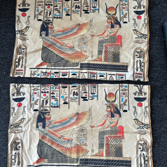 Duvet Cover - Queen size, Egyptian design - Picture 4 of 4